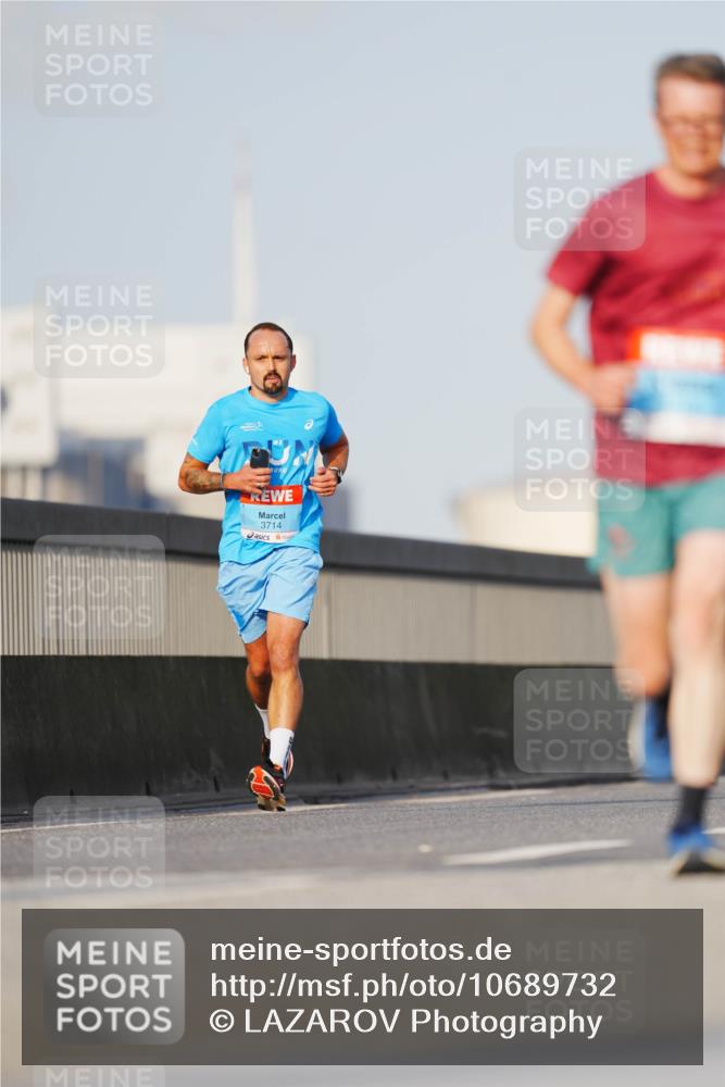 03.10.2026 - Köhlbrandbrückenlauf LAZAROV Photography http://msf.ph/oto/10689732 03.10.2026 09:43:44 Position 3 3714 meine-sportfotos.de