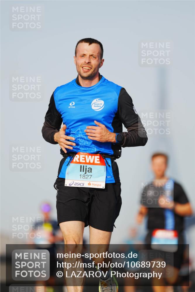 03.10.2026 - Köhlbrandbrückenlauf LAZAROV Photography http://msf.ph/oto/10689739 03.10.2026 09:43:45 Position 3 1827 meine-sportfotos.de