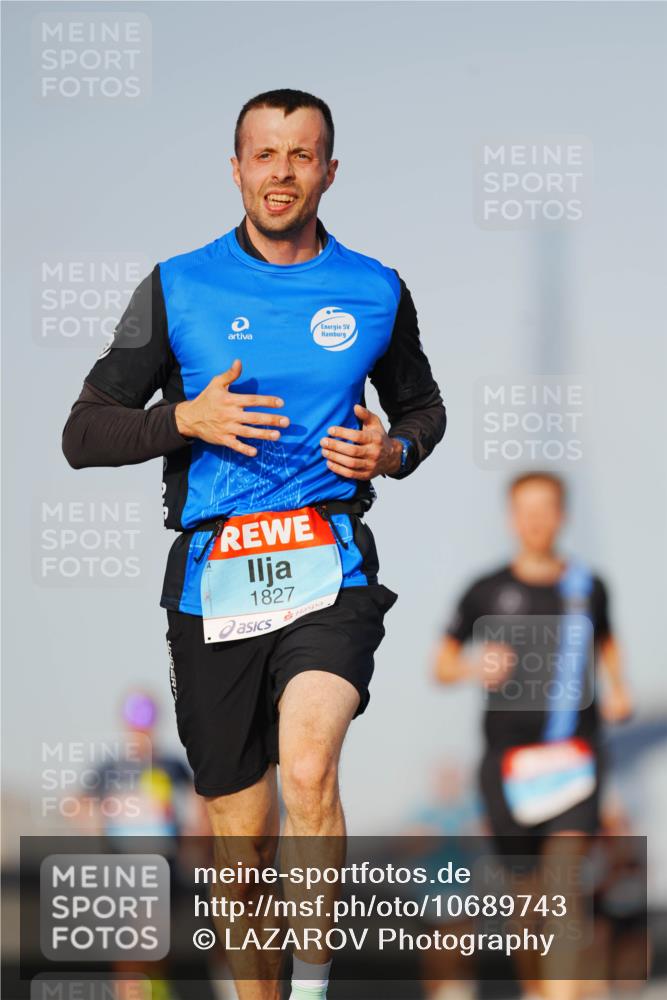 03.10.2026 - Köhlbrandbrückenlauf LAZAROV Photography http://msf.ph/oto/10689743 03.10.2026 09:43:46 Position 3 1827 meine-sportfotos.de
