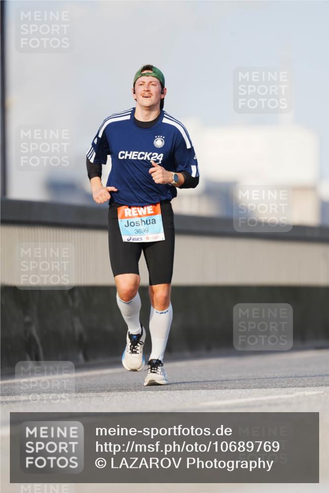 03.10.2026 - Köhlbrandbrückenlauf LAZAROV Photography http://msf.ph/oto/10689769 03.10.2026 09:43:54 Position 3 24, 3699 meine-sportfotos.de