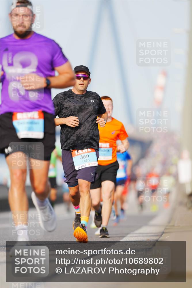 03.10.2026 - Köhlbrandbrückenlauf LAZAROV Photography http://msf.ph/oto/10689802 03.10.2026 09:43:59 Position 3 1465 meine-sportfotos.de