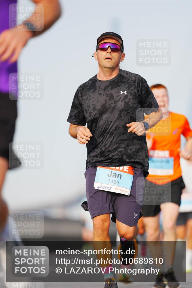 03.10.2026 - Köhlbrandbrückenlauf LAZAROV Photography http://msf.ph/oto/10689810 03.10.2026 09:44:02 Position 3 1465 meine-sportfotos.de