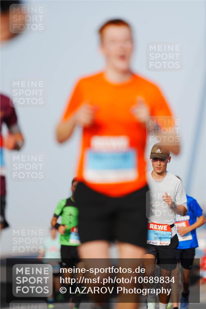 03.10.2026 - Köhlbrandbrückenlauf LAZAROV Photography http://msf.ph/oto/10689834 03.10.2026 09:44:05 Position 3 3845 meine-sportfotos.de