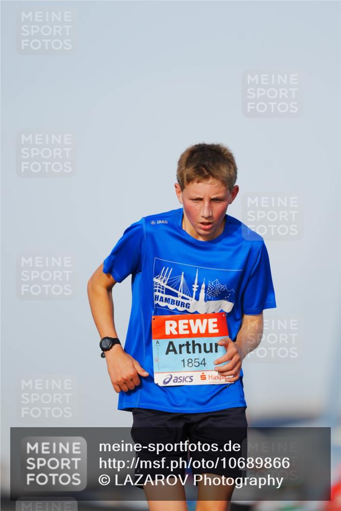 03.10.2026 - Köhlbrandbrückenlauf LAZAROV Photography http://msf.ph/oto/10689866 03.10.2026 09:44:11 Position 3 1854 meine-sportfotos.de