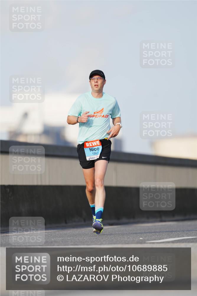 03.10.2026 - Köhlbrandbrückenlauf LAZAROV Photography http://msf.ph/oto/10689885 03.10.2026 09:44:15 Position 3 1397 meine-sportfotos.de
