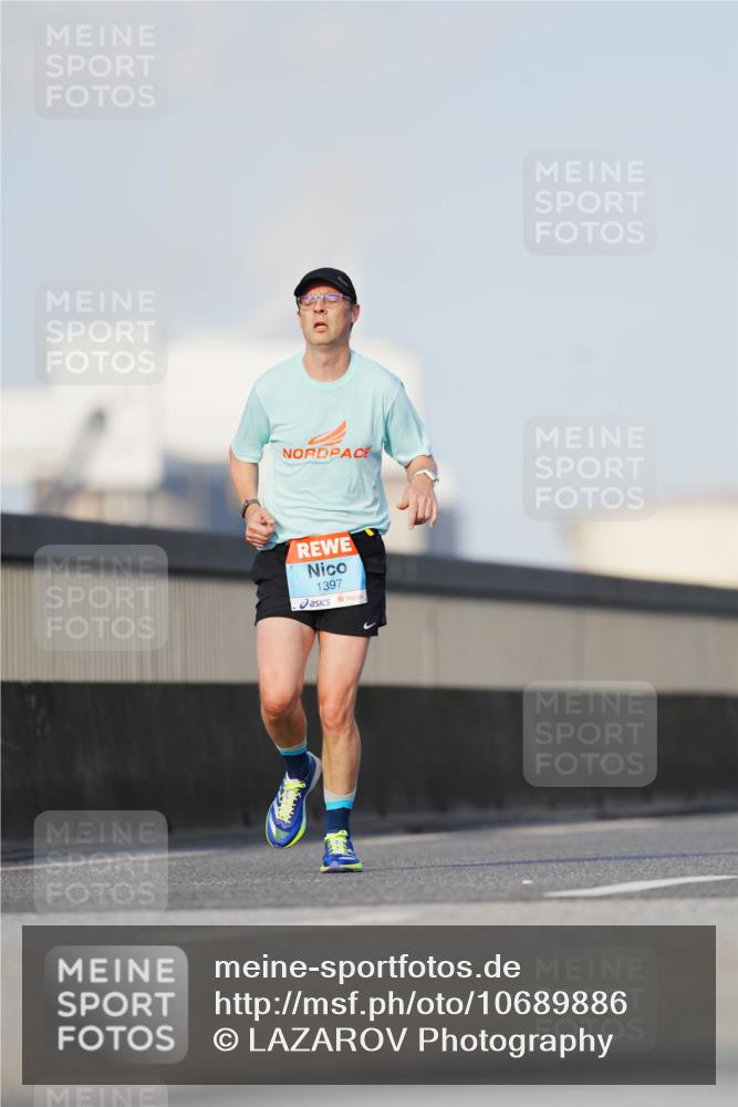 03.10.2026 - Köhlbrandbrückenlauf LAZAROV Photography http://msf.ph/oto/10689886 03.10.2026 09:44:16 Position 3 1397 meine-sportfotos.de