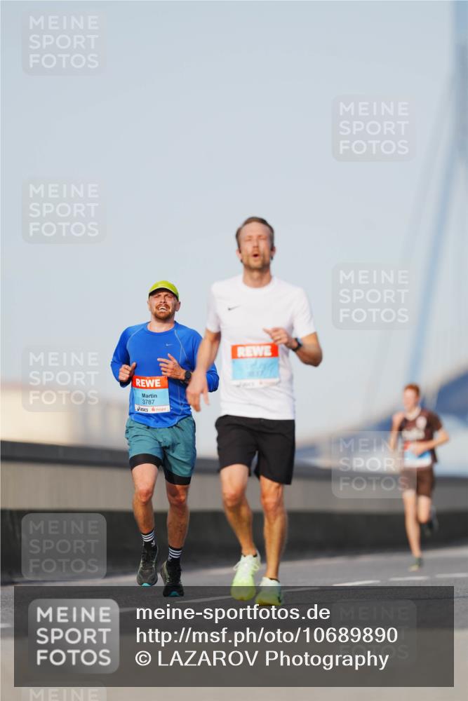 03.10.2026 - Köhlbrandbrückenlauf LAZAROV Photography http://msf.ph/oto/10689890 03.10.2026 09:44:17 Position 3 3787 meine-sportfotos.de