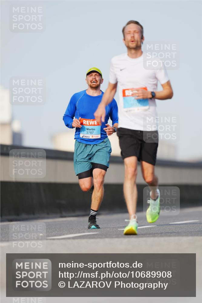 03.10.2026 - Köhlbrandbrückenlauf LAZAROV Photography http://msf.ph/oto/10689908 03.10.2026 09:44:19 Position 3 3787 meine-sportfotos.de