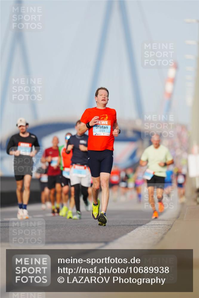 03.10.2026 - Köhlbrandbrückenlauf LAZAROV Photography http://msf.ph/oto/10689938 03.10.2026 09:44:25 Position 3 2223 meine-sportfotos.de
