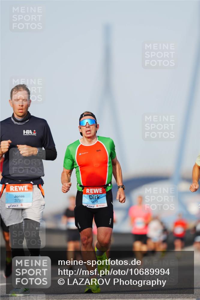 03.10.2026 - Köhlbrandbrückenlauf LAZAROV Photography http://msf.ph/oto/10689994 03.10.2026 09:44:34 Position 3 3798, 1479 meine-sportfotos.de