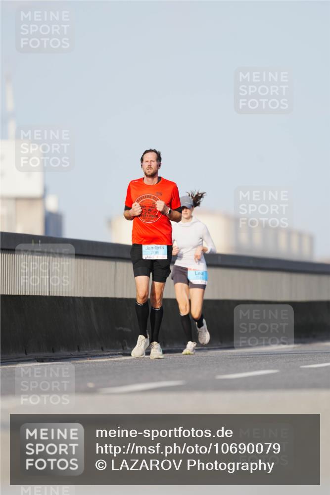 03.10.2026 - Köhlbrandbrückenlauf LAZAROV Photography http://msf.ph/oto/10690079 03.10.2026 09:44:53 Position 3 2198 meine-sportfotos.de