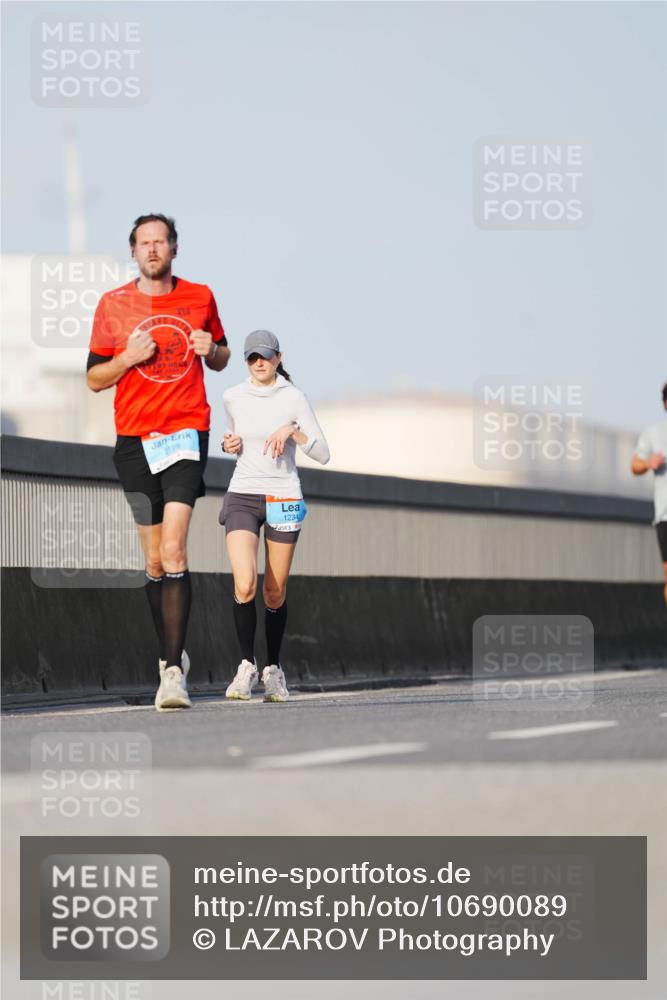 03.10.2026 - Köhlbrandbrückenlauf LAZAROV Photography http://msf.ph/oto/10690089 03.10.2026 09:44:55 Position 3 2198, 1234 meine-sportfotos.de