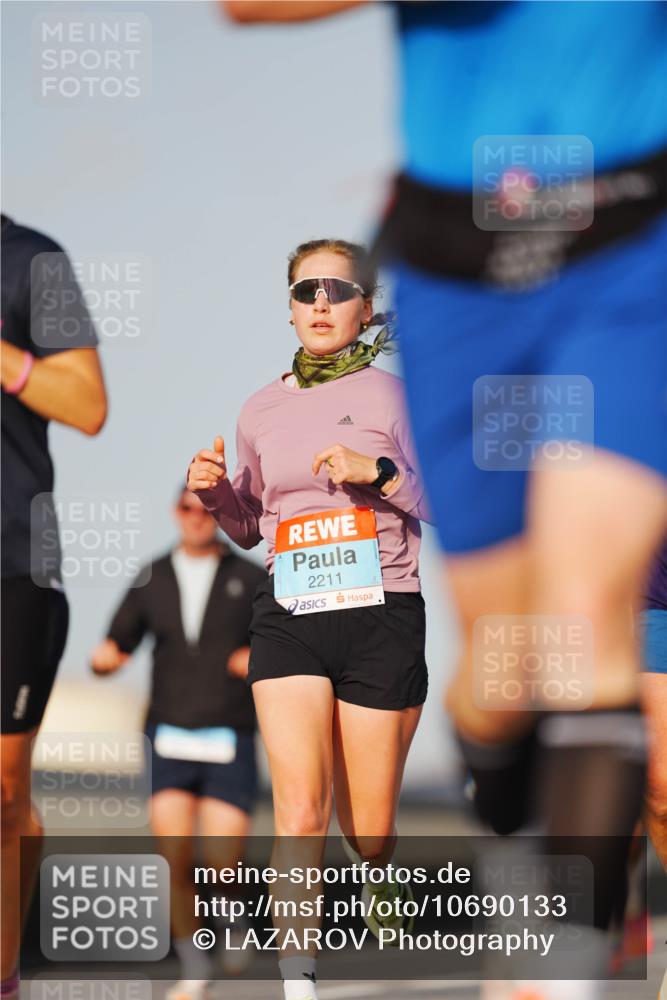 03.10.2026 - Köhlbrandbrückenlauf LAZAROV Photography http://msf.ph/oto/10690133 03.10.2026 09:45:06 Position 3 2211 meine-sportfotos.de