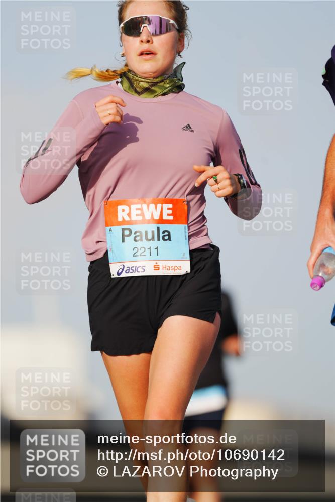 03.10.2026 - Köhlbrandbrückenlauf LAZAROV Photography http://msf.ph/oto/10690142 03.10.2026 09:45:09 Position 3 2211 meine-sportfotos.de
