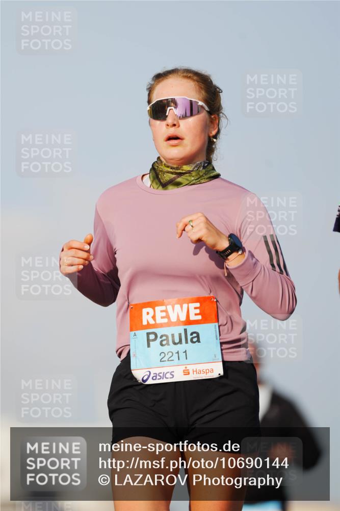 03.10.2026 - Köhlbrandbrückenlauf LAZAROV Photography http://msf.ph/oto/10690144 03.10.2026 09:45:09 Position 3 2211 meine-sportfotos.de