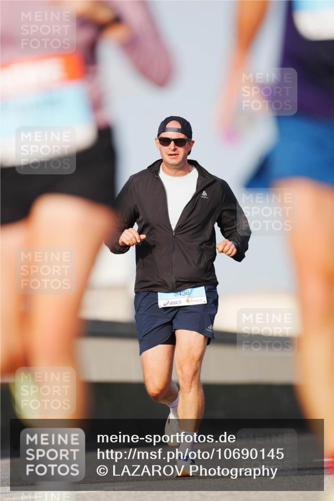 03.10.2026 - Köhlbrandbrückenlauf LAZAROV Photography http://msf.ph/oto/10690145 03.10.2026 09:45:10 Position 3 8, 2436 meine-sportfotos.de