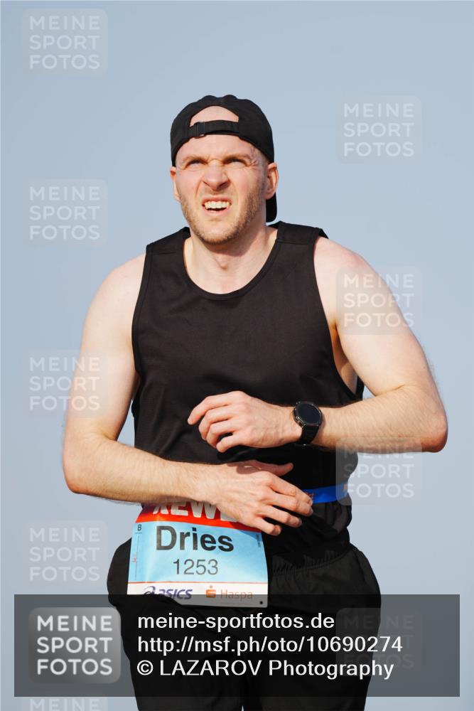 03.10.2026 - Köhlbrandbrückenlauf LAZAROV Photography http://msf.ph/oto/10690274 03.10.2026 09:45:40 Position 3 1253 meine-sportfotos.de