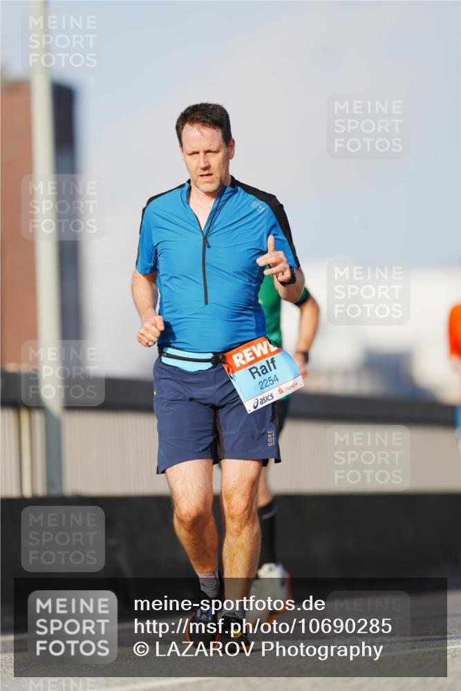 03.10.2026 - Köhlbrandbrückenlauf LAZAROV Photography http://msf.ph/oto/10690285 03.10.2026 09:45:43 Position 3 2254, 6 meine-sportfotos.de