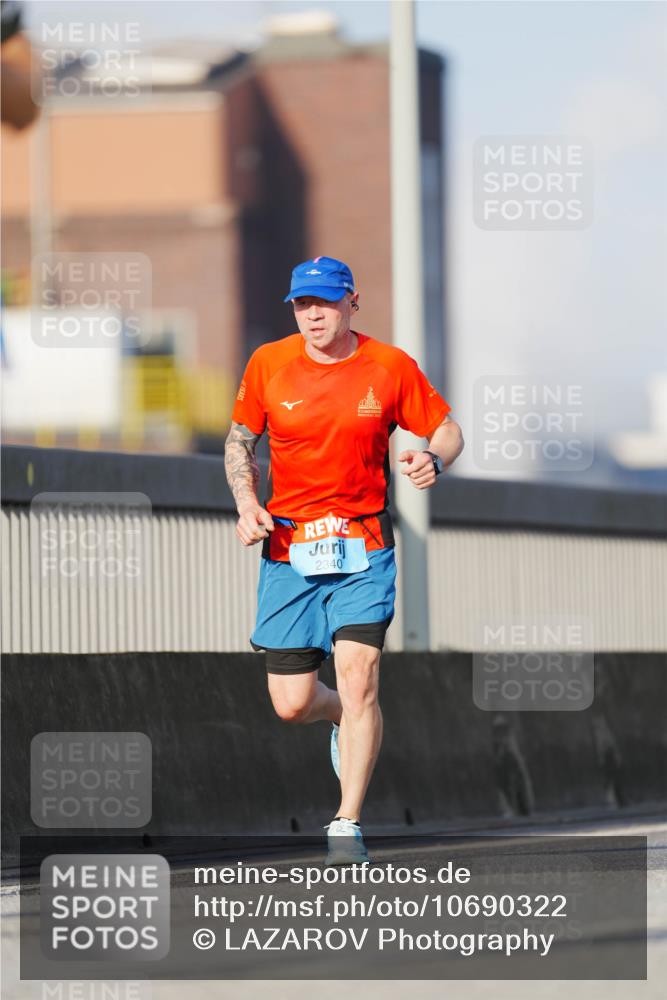 03.10.2026 - Köhlbrandbrückenlauf LAZAROV Photography http://msf.ph/oto/10690322 03.10.2026 09:45:52 Position 3 2340 meine-sportfotos.de