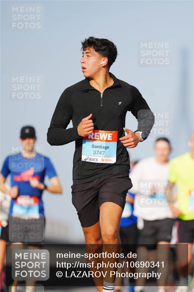 03.10.2026 - Köhlbrandbrückenlauf LAZAROV Photography http://msf.ph/oto/10690341 03.10.2026 09:45:56 Position 3 3747 meine-sportfotos.de