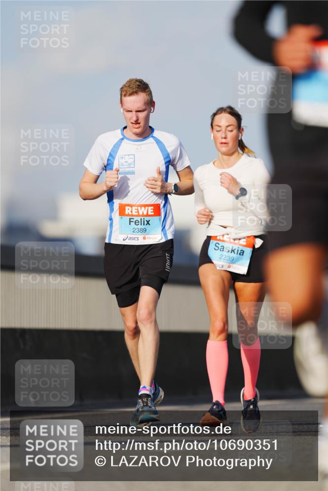 03.10.2026 - Köhlbrandbrückenlauf LAZAROV Photography http://msf.ph/oto/10690351 03.10.2026 09:45:58 Position 3 2389, 2239 meine-sportfotos.de