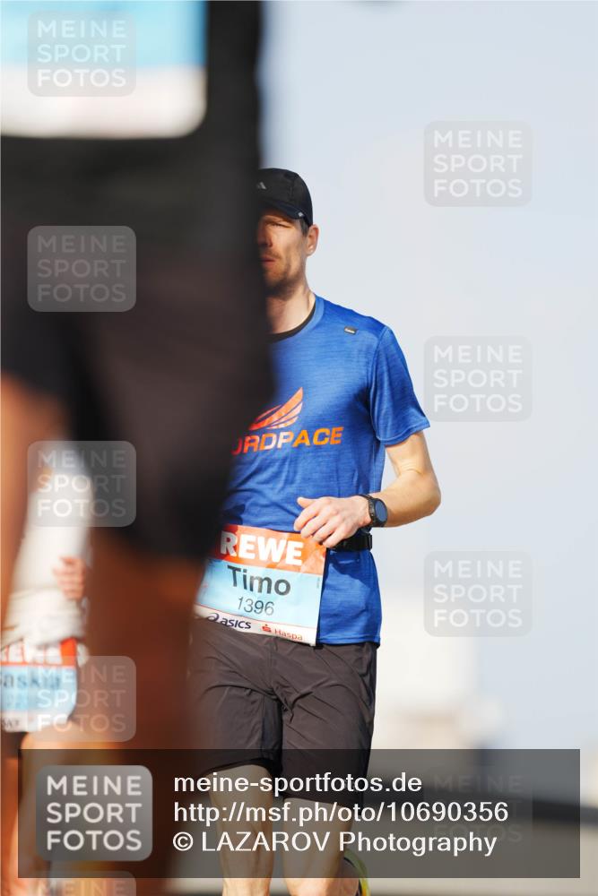 03.10.2026 - Köhlbrandbrückenlauf LAZAROV Photography http://msf.ph/oto/10690356 03.10.2026 09:46:00 Position 3 1396 meine-sportfotos.de