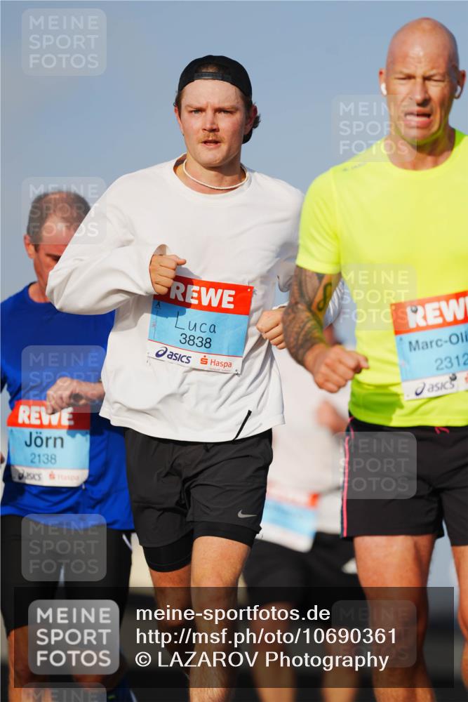 03.10.2026 - Köhlbrandbrückenlauf LAZAROV Photography http://msf.ph/oto/10690361 03.10.2026 09:46:01 Position 3 2138, 3838, 2312 meine-sportfotos.de