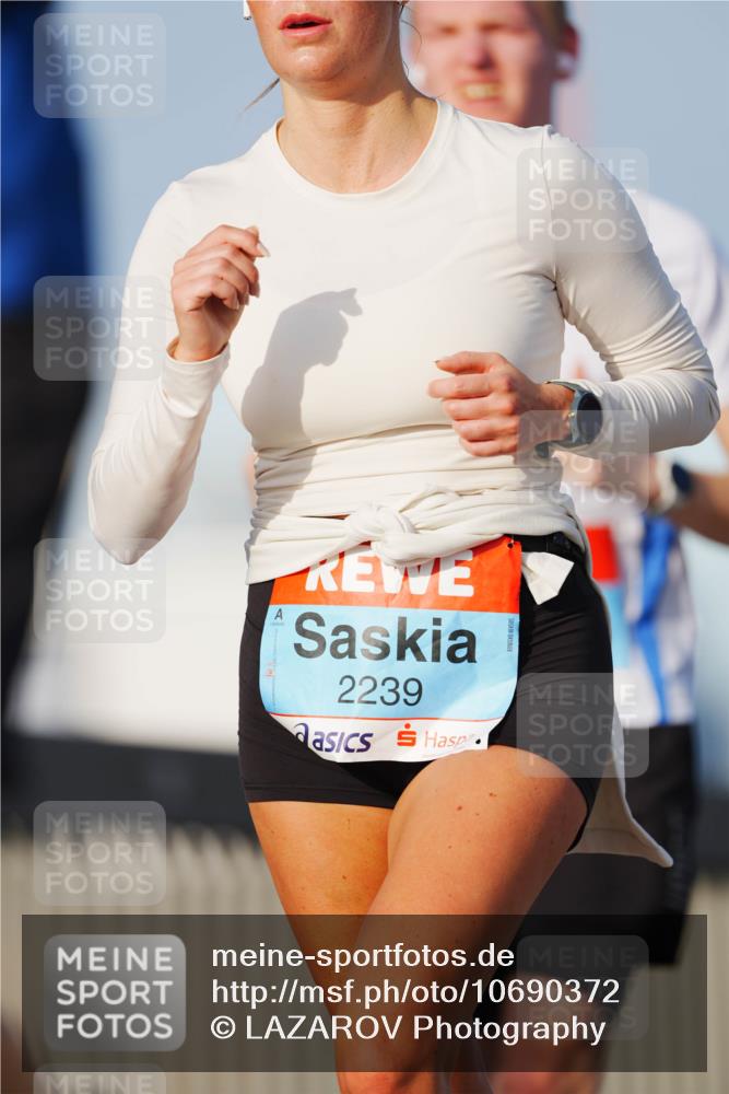 03.10.2026 - Köhlbrandbrückenlauf LAZAROV Photography http://msf.ph/oto/10690372 03.10.2026 09:46:03 Position 3 2239 meine-sportfotos.de
