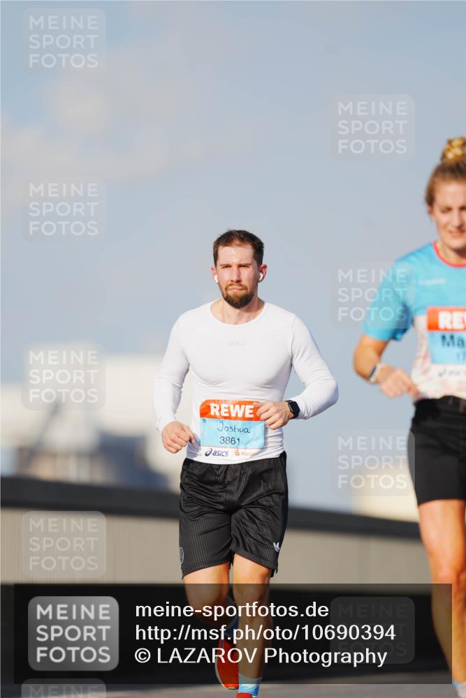 03.10.2026 - Köhlbrandbrückenlauf LAZAROV Photography http://msf.ph/oto/10690394 03.10.2026 09:46:08 Position 3 3861 meine-sportfotos.de