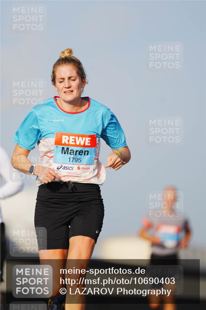 03.10.2026 - Köhlbrandbrückenlauf LAZAROV Photography http://msf.ph/oto/10690403 03.10.2026 09:46:09 Position 3 1795 meine-sportfotos.de