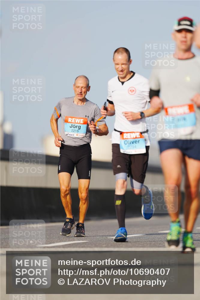 03.10.2026 - Köhlbrandbrückenlauf LAZAROV Photography http://msf.ph/oto/10690407 03.10.2026 09:46:10 Position 3 2215 meine-sportfotos.de