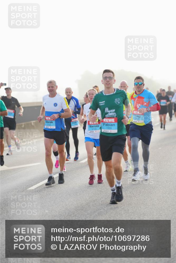 03.10.2026 - Köhlbrandbrückenlauf LAZAROV Photography http://msf.ph/oto/10697286 03.10.2026 09:16:05 Position 3 2143, 2144, 1359, 2367 meine-sportfotos.de