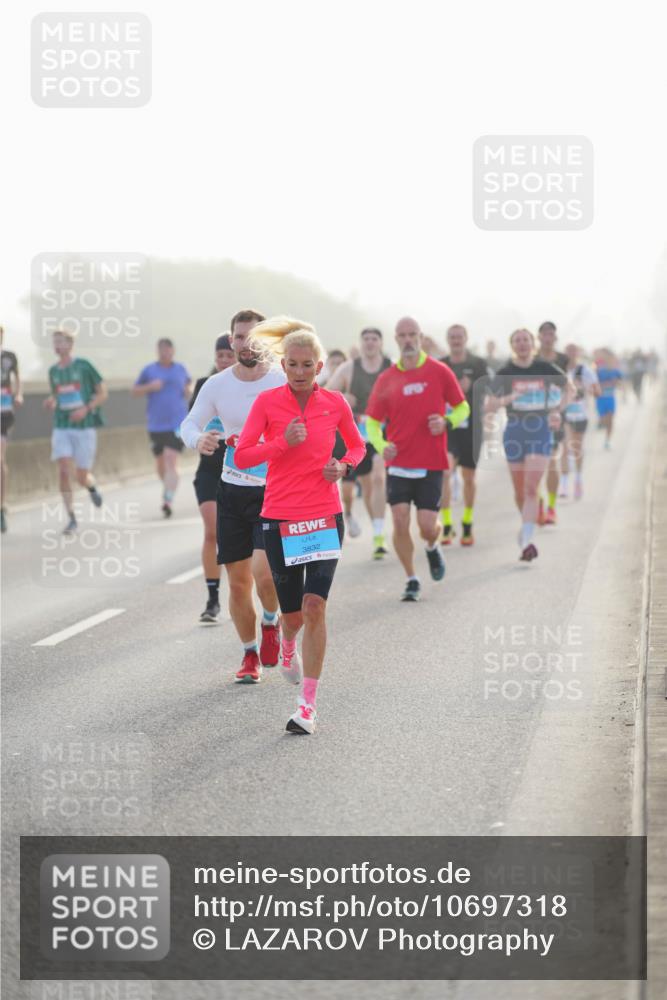 03.10.2026 - Köhlbrandbrückenlauf LAZAROV Photography http://msf.ph/oto/10697318 03.10.2026 09:16:10 Position 3 3832 meine-sportfotos.de