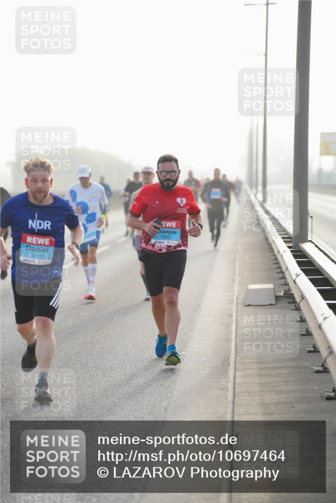 03.10.2026 - Köhlbrandbrückenlauf LAZAROV Photography http://msf.ph/oto/10697464 03.10.2026 09:16:33 Position 3 2018, 1325 meine-sportfotos.de