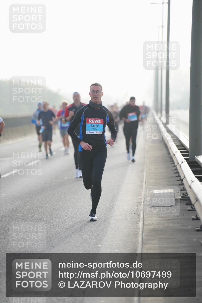 03.10.2026 - Köhlbrandbrückenlauf LAZAROV Photography http://msf.ph/oto/10697499 03.10.2026 09:16:38 Position 3 2374 meine-sportfotos.de