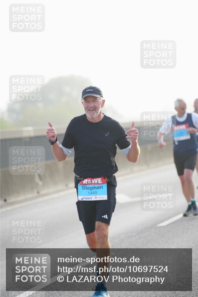 03.10.2026 - Köhlbrandbrückenlauf LAZAROV Photography http://msf.ph/oto/10697524 03.10.2026 09:16:40 Position 3 1449 meine-sportfotos.de