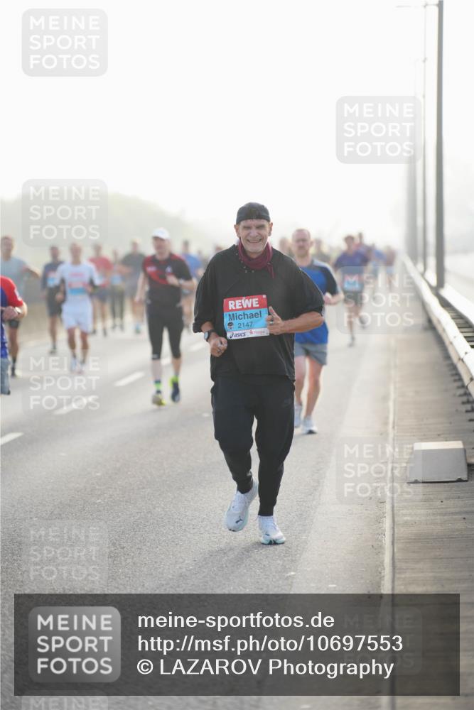 03.10.2026 - Köhlbrandbrückenlauf LAZAROV Photography http://msf.ph/oto/10697553 03.10.2026 09:16:44 Position 3 2147 meine-sportfotos.de