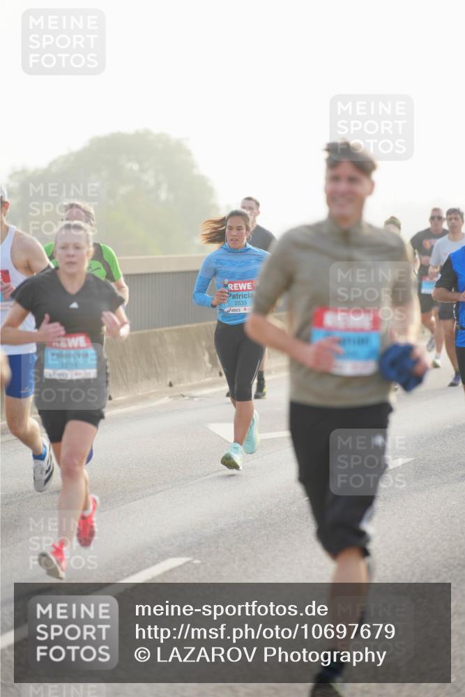 03.10.2026 - Köhlbrandbrückenlauf LAZAROV Photography http://msf.ph/oto/10697679 03.10.2026 09:17:02 Position 3 2274, 2533 meine-sportfotos.de