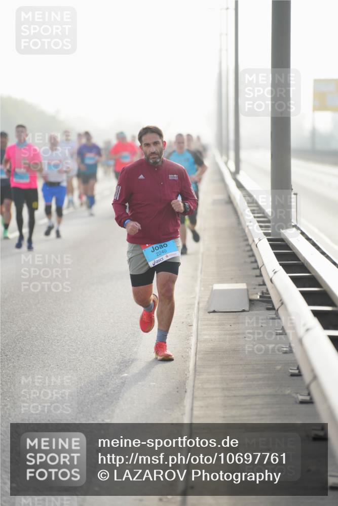 03.10.2026 - Köhlbrandbrückenlauf LAZAROV Photography http://msf.ph/oto/10697761 03.10.2026 09:17:12 Position 3 2240 meine-sportfotos.de