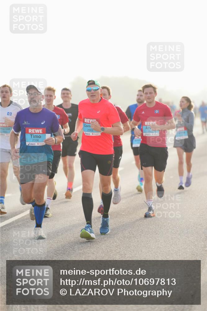 03.10.2026 - Köhlbrandbrückenlauf LAZAROV Photography http://msf.ph/oto/10697813 03.10.2026 09:17:21 Position 3 1640, 2336, 2302, 1639 meine-sportfotos.de