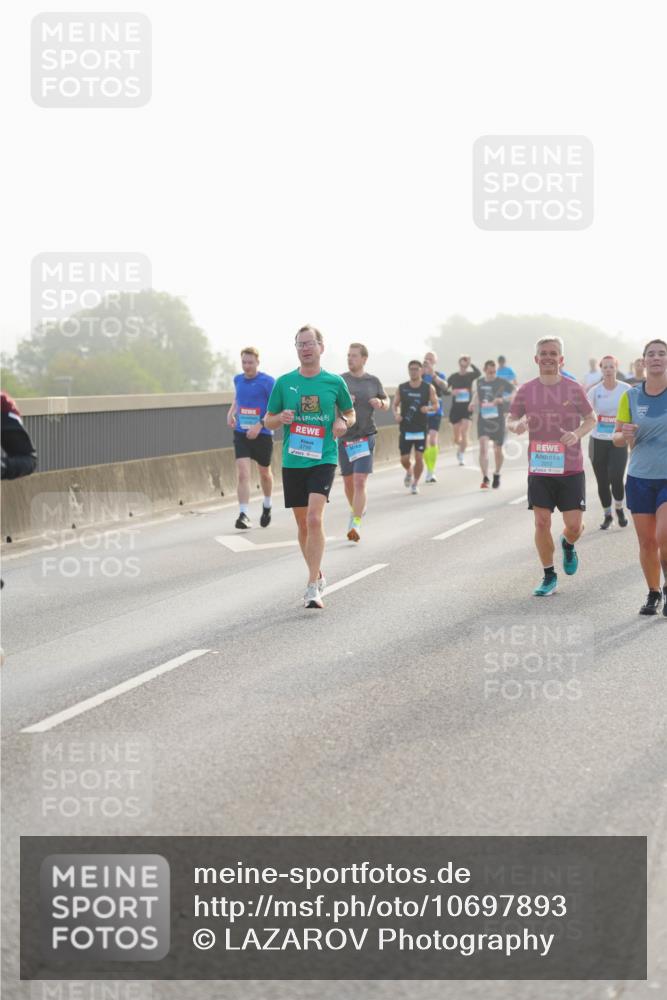 03.10.2026 - Köhlbrandbrückenlauf LAZAROV Photography http://msf.ph/oto/10697893 03.10.2026 09:17:33 Position 3 2212 meine-sportfotos.de