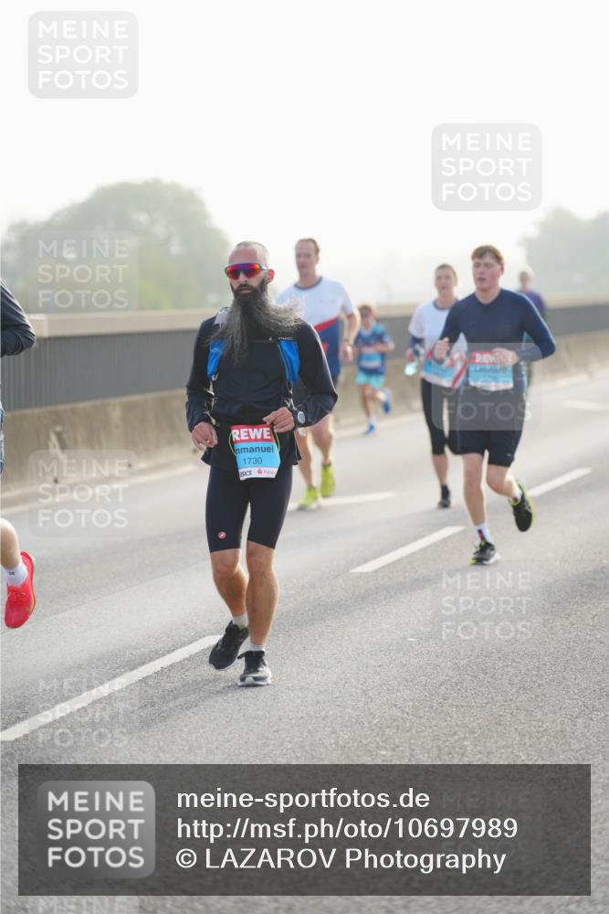 03.10.2026 - Köhlbrandbrückenlauf LAZAROV Photography http://msf.ph/oto/10697989 03.10.2026 09:17:45 Position 3 1730 meine-sportfotos.de