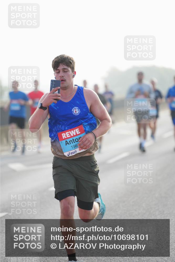 03.10.2026 - Köhlbrandbrückenlauf LAZAROV Photography http://msf.ph/oto/10698101 03.10.2026 09:18:01 Position 3 196 meine-sportfotos.de