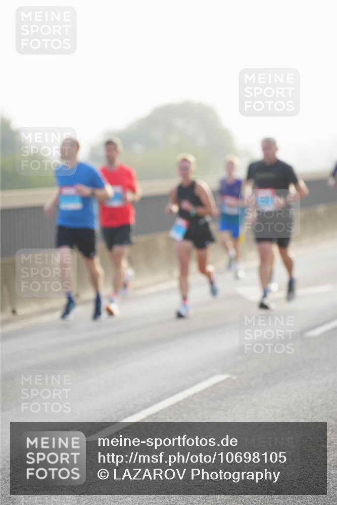 03.10.2026 - Köhlbrandbrückenlauf LAZAROV Photography http://msf.ph/oto/10698105 03.10.2026 09:18:04 Position 3  meine-sportfotos.de