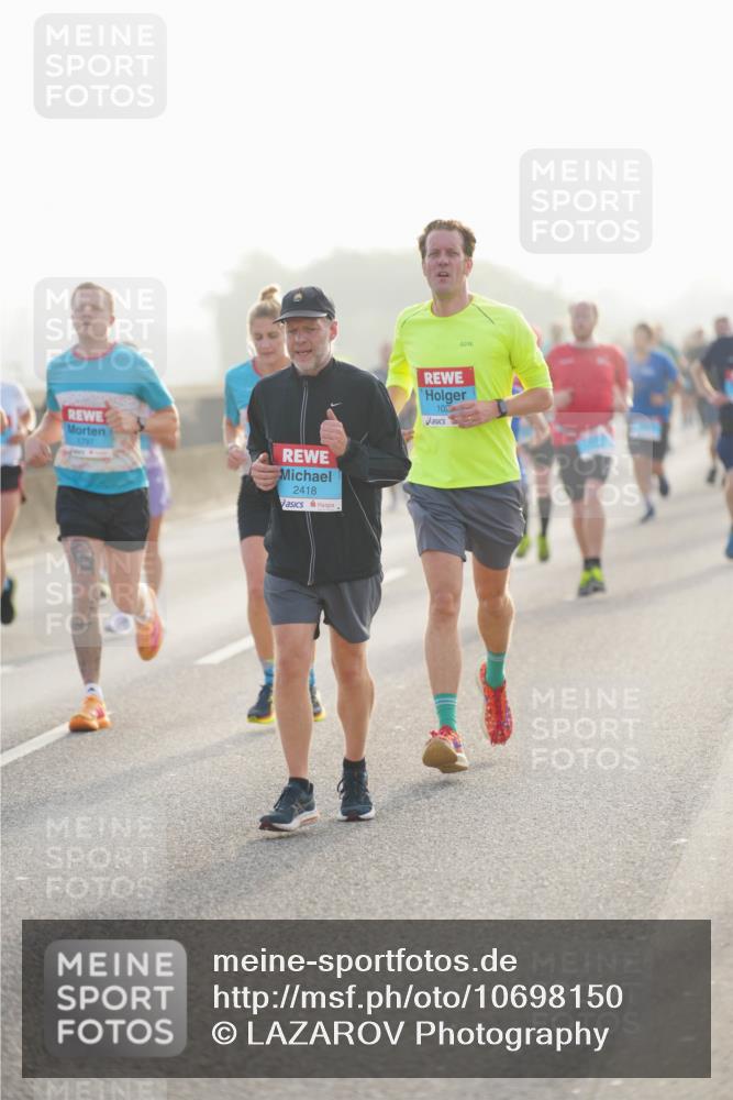 03.10.2026 - Köhlbrandbrückenlauf LAZAROV Photography http://msf.ph/oto/10698150 03.10.2026 09:18:08 Position 3 2418, 102 meine-sportfotos.de