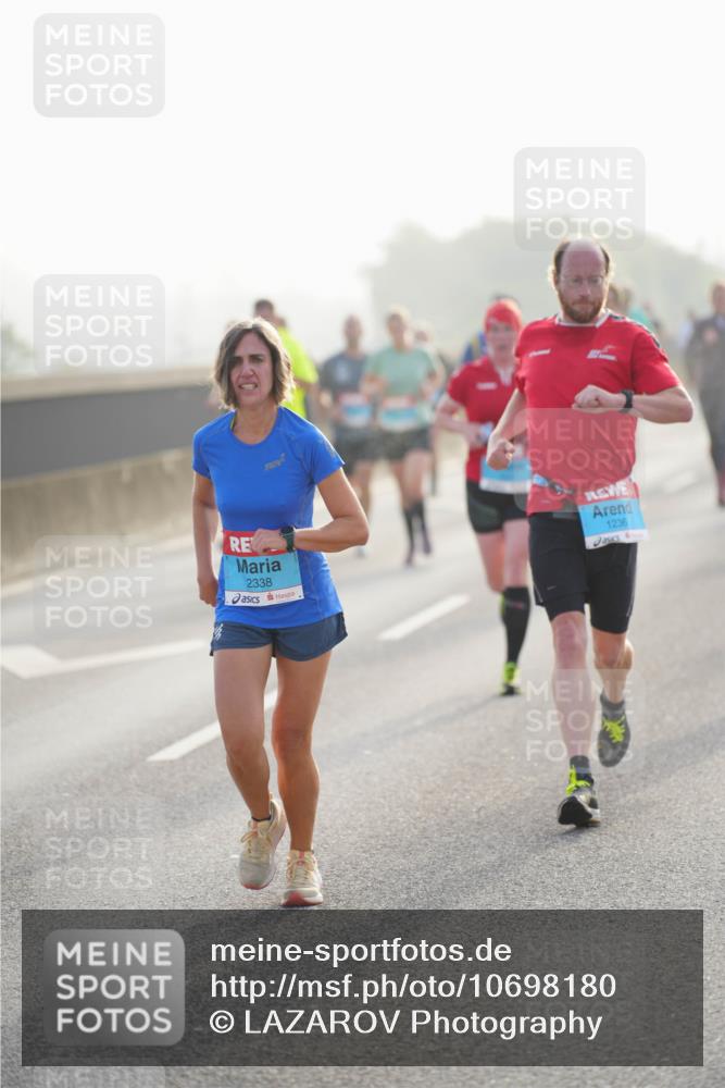 03.10.2026 - Köhlbrandbrückenlauf LAZAROV Photography http://msf.ph/oto/10698180 03.10.2026 09:18:12 Position 3 2338, 1236 meine-sportfotos.de