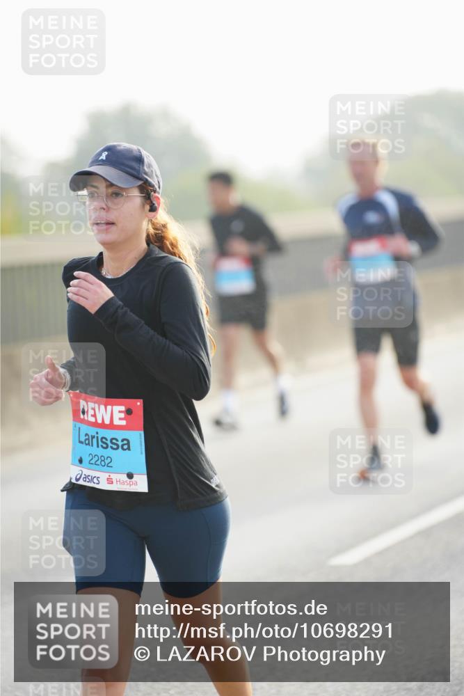 03.10.2026 - Köhlbrandbrückenlauf LAZAROV Photography http://msf.ph/oto/10698291 03.10.2026 09:18:25 Position 3 2282 meine-sportfotos.de