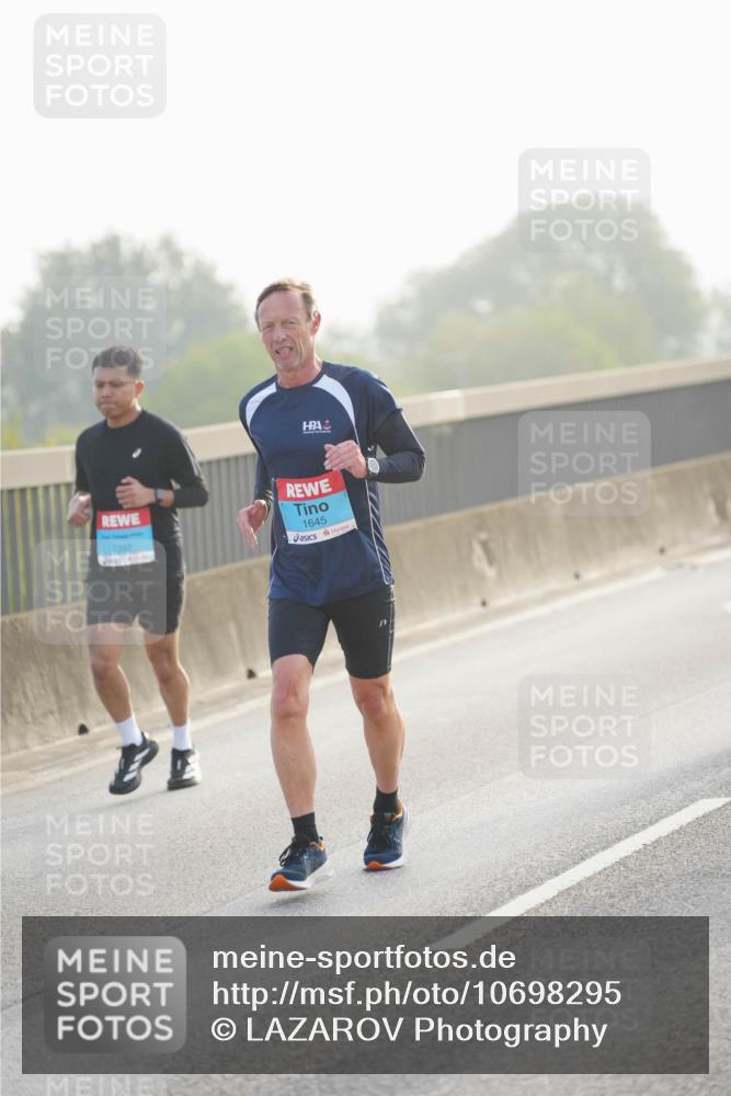 03.10.2026 - Köhlbrandbrückenlauf LAZAROV Photography http://msf.ph/oto/10698295 03.10.2026 09:18:26 Position 3 1645 meine-sportfotos.de