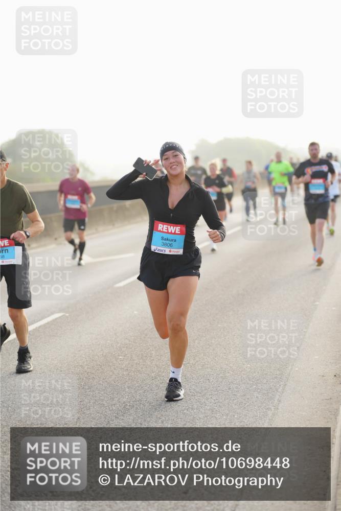 03.10.2026 - Köhlbrandbrückenlauf LAZAROV Photography http://msf.ph/oto/10698448 03.10.2026 09:18:43 Position 3 58, 3806 meine-sportfotos.de