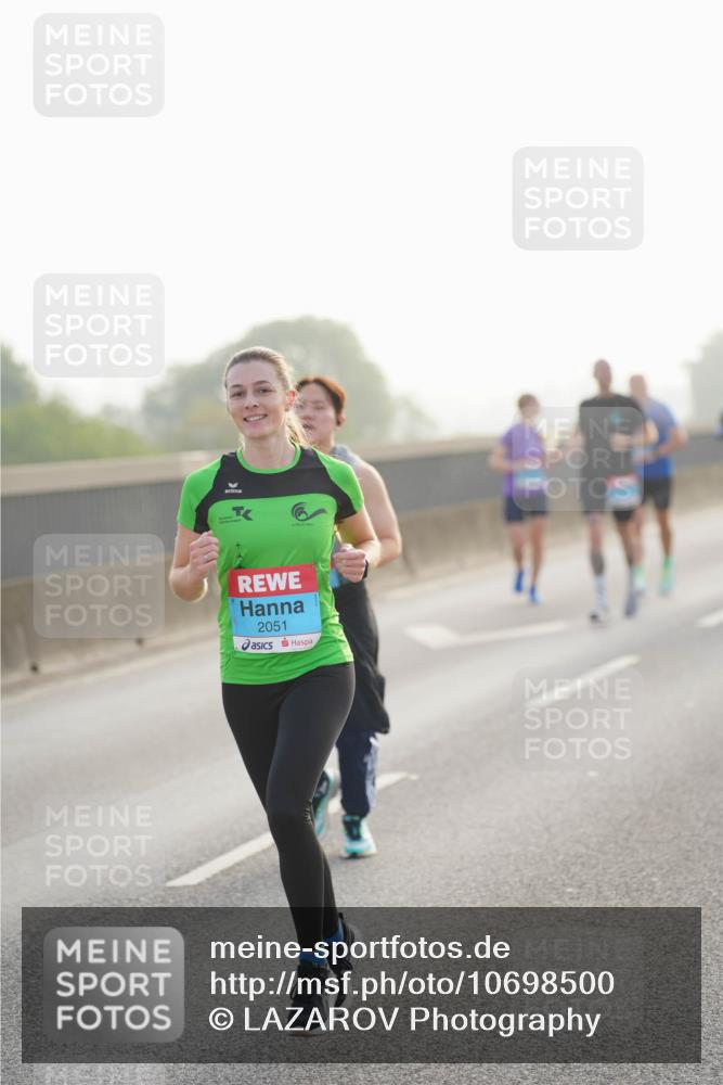 03.10.2026 - Köhlbrandbrückenlauf LAZAROV Photography http://msf.ph/oto/10698500 03.10.2026 09:18:52 Position 3 2051 meine-sportfotos.de